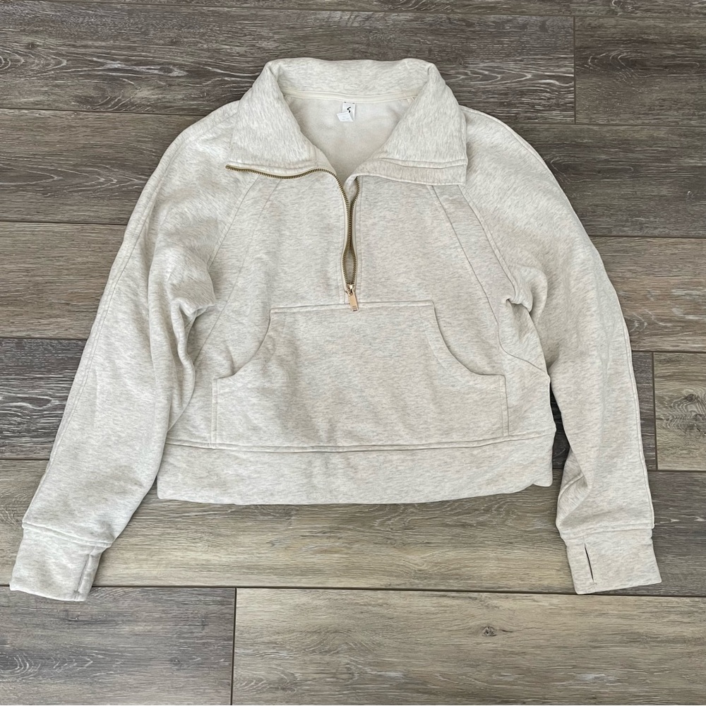 NWOT Women's Gray Quarter-Zip Pullover